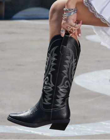 Camden flat western boots in black
