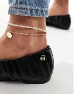 Bailey  Rouched Ballet Flat in Black