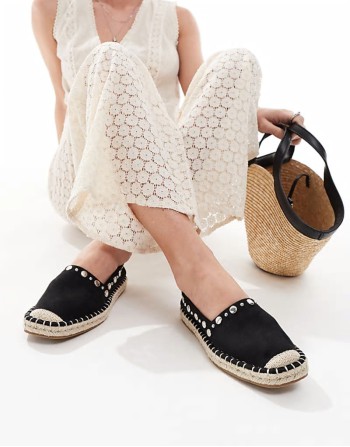 Jeanie closed toe studded espadrilles in black